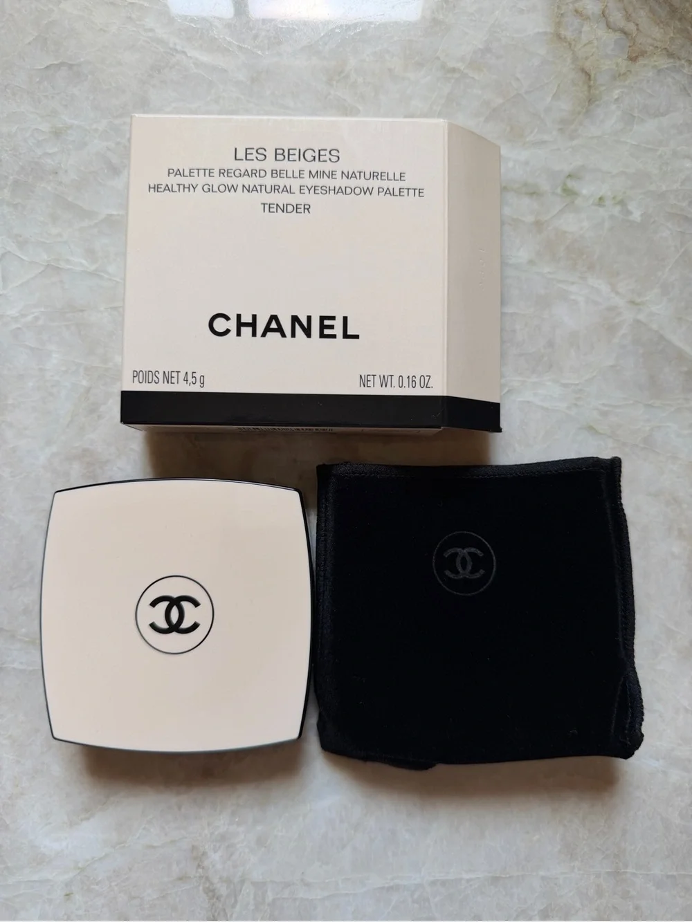 CHANEL new compact